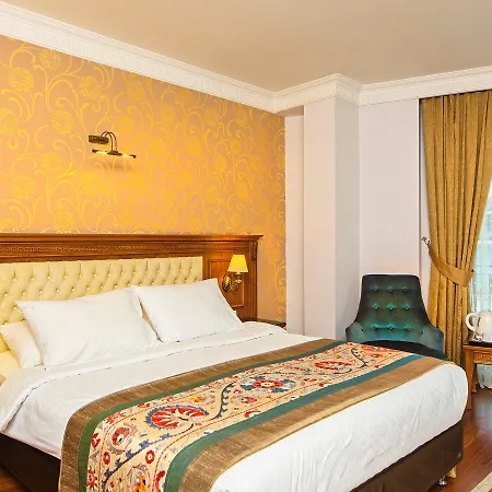 Acra - Special Category 4*