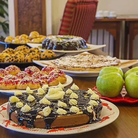 Hotel Acra - Special Category 4*